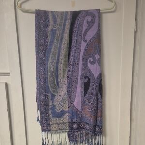 Lavender Paisley Woven Fringe Scarf
